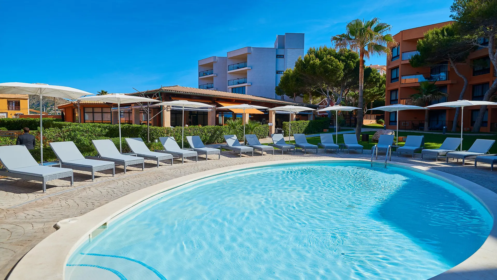 Protur Turo Pins 4* Sup Hotell Cala Ratjada