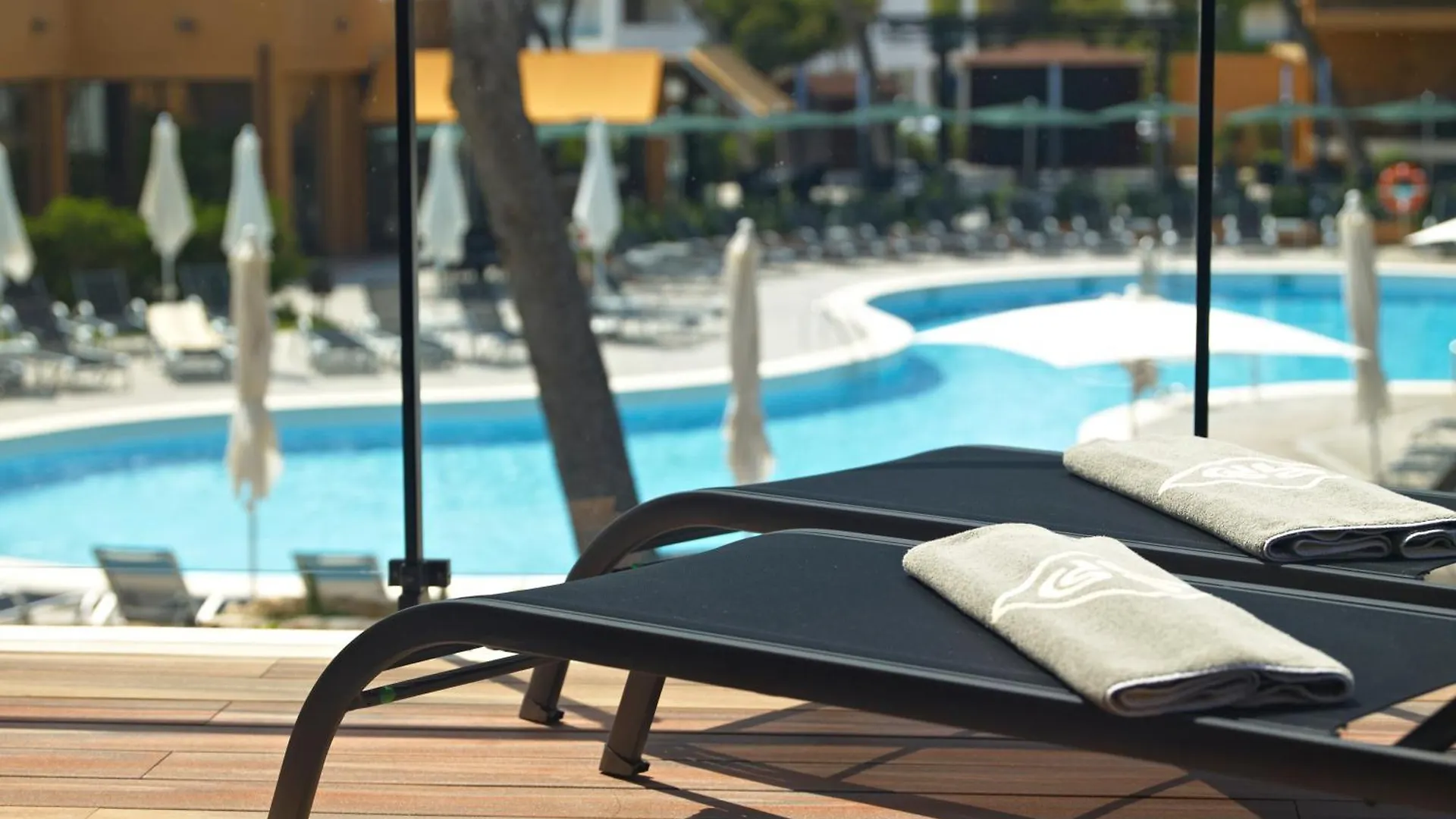 Protur Turo Pins 4* Sup Hotell Cala Ratjada