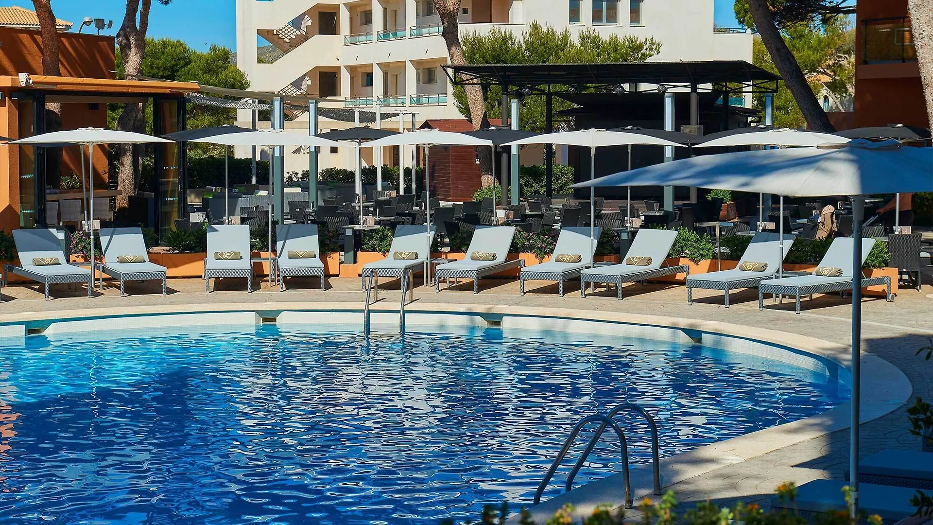 Protur Turo Pins 4* Sup Hotell Cala Ratjada